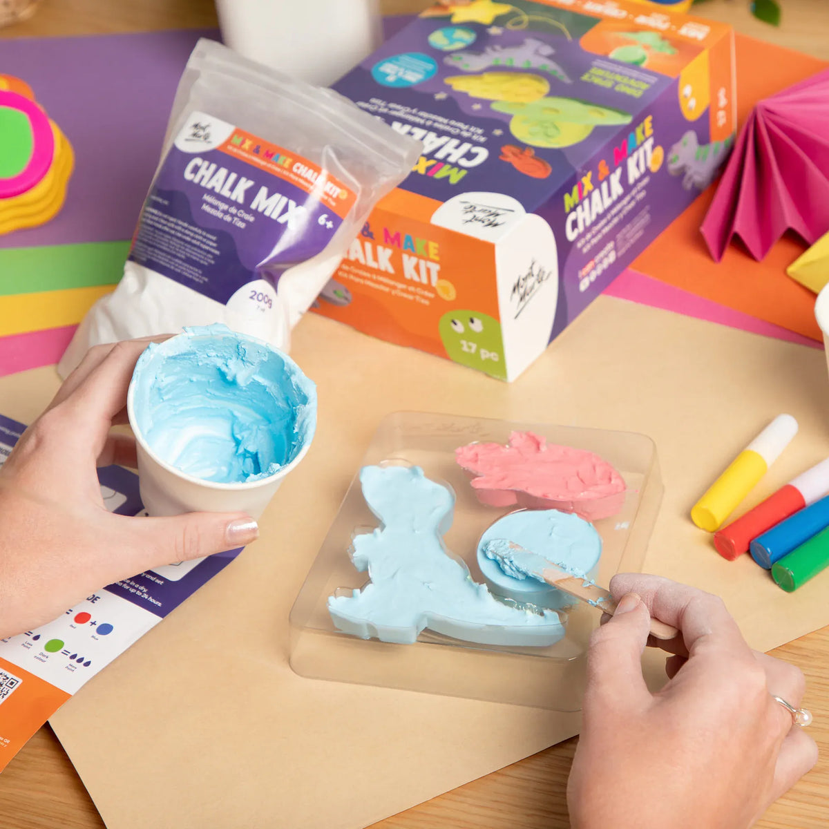 MM Mix and Make Chalk Kit - Dino Space Adventure 17pc