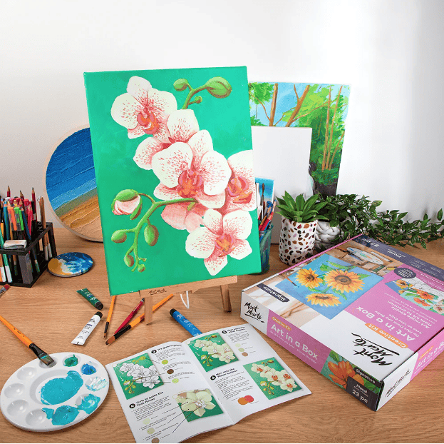 MM Art In A Box - Creative Kit - Floral 23pc