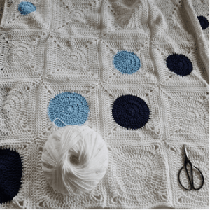 Dotty Spotty Crochet Blankets by Shelley Husband